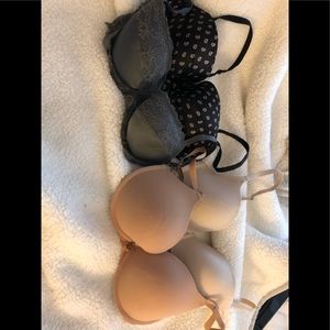 Lot of 4 bras